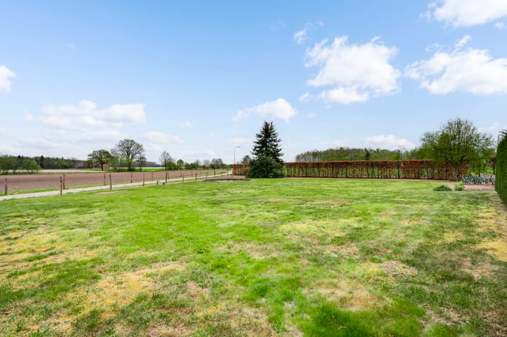 Photo 36 of Veldstraat 1