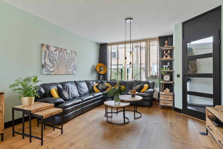 Foto 9 van Handlog 19