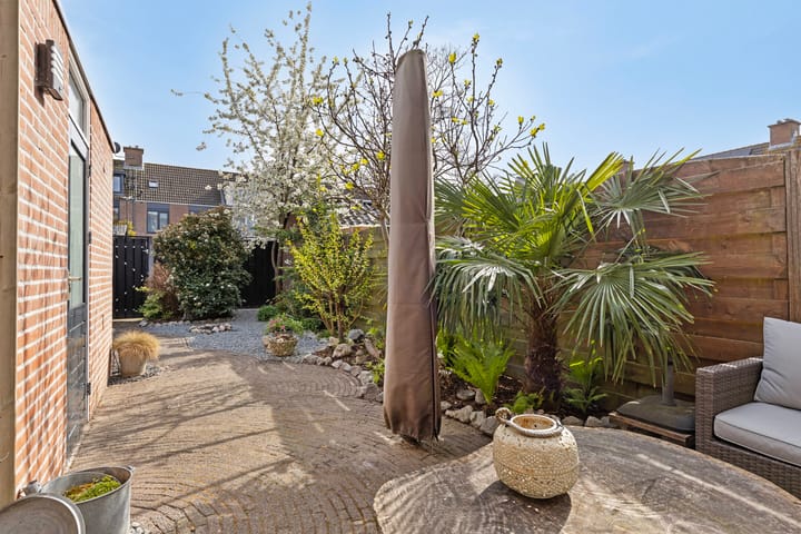 Foto 26 van Handlog 19