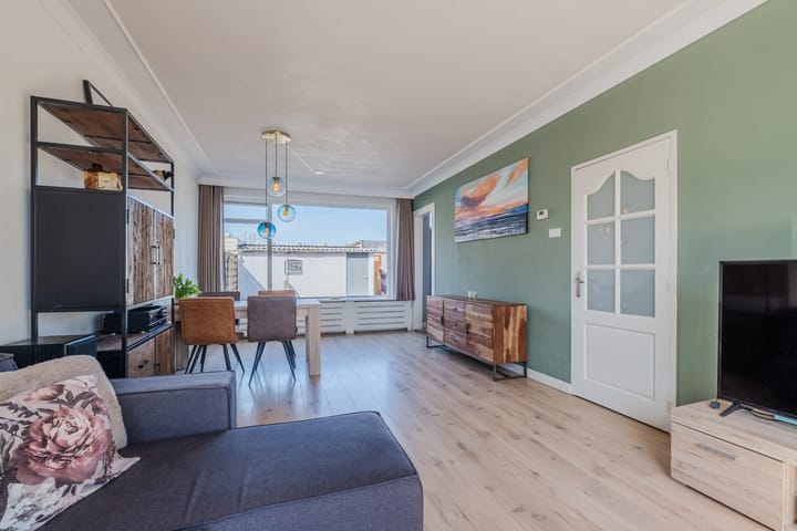 Foto 7 van Jan van Galenstraat 43