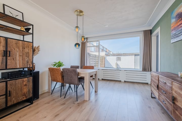 Foto 9 van Jan van Galenstraat 43