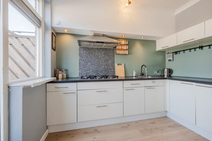 Foto 11 van Jan van Galenstraat 43