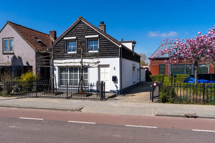 Foto 1 van Kerkstraat 5