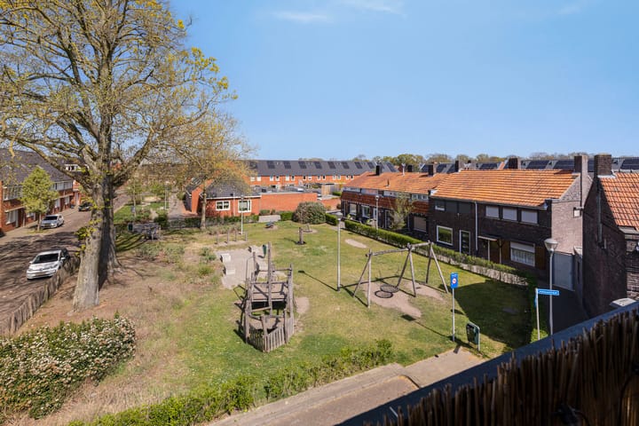 Foto 12 van Commelinplein 7-D