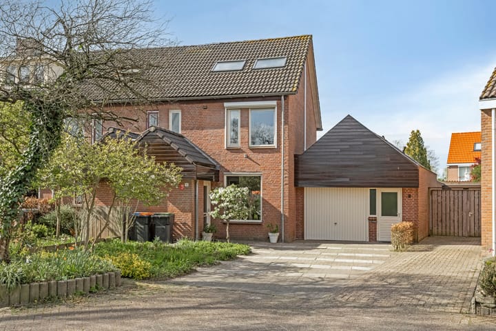 Foto 2 van Sint Maartensloop 16