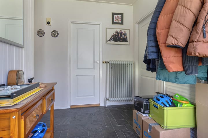 Photo 12 of Eenerstraat 73