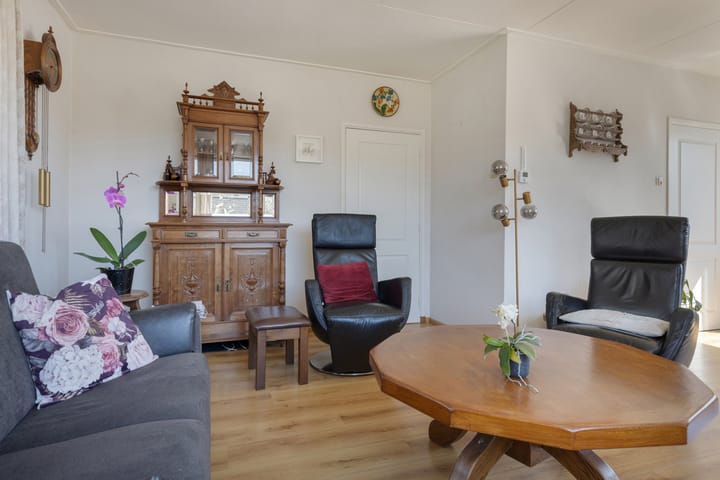 Photo 14 of Eenerstraat 73