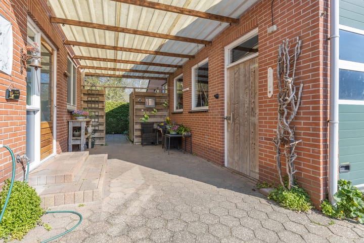 Photo 30 of Eenerstraat 73