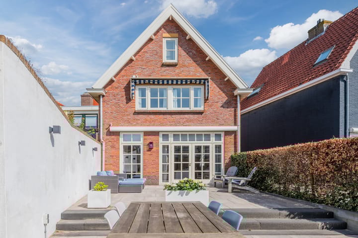 Foto 3 van Douzastraat 61