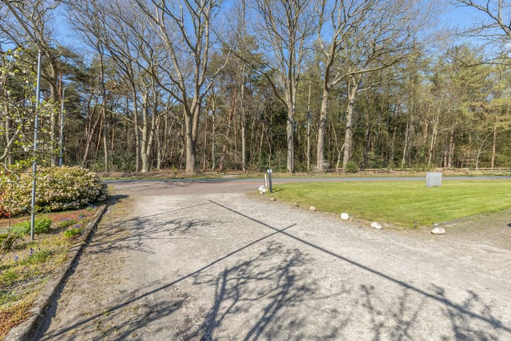 Photo 39 of Eenerstraat 73