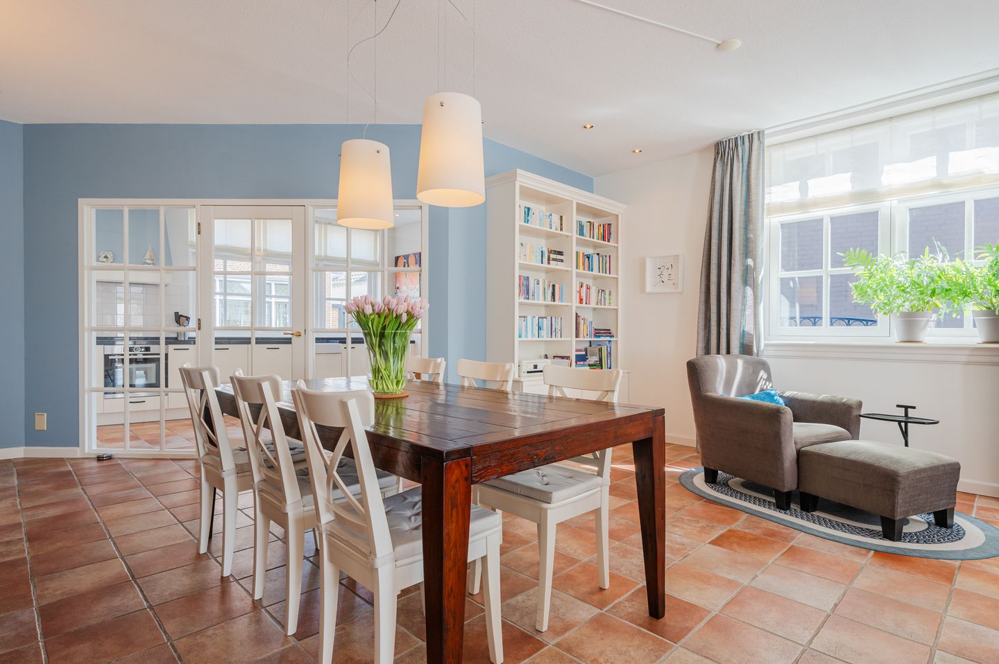 Foto 14 van Douzastraat 61