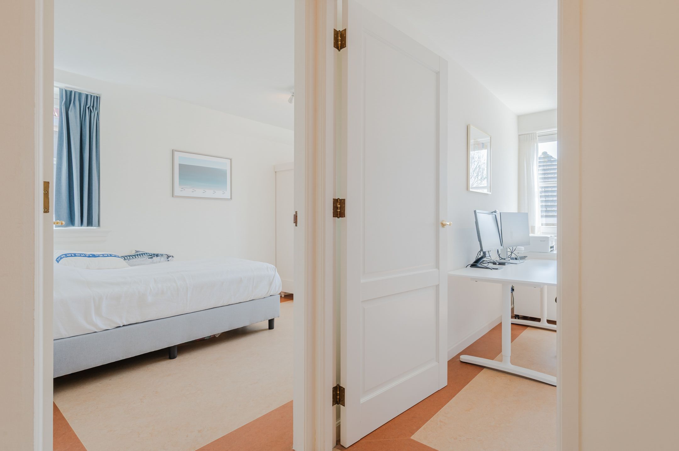 Foto 30 van Douzastraat 61