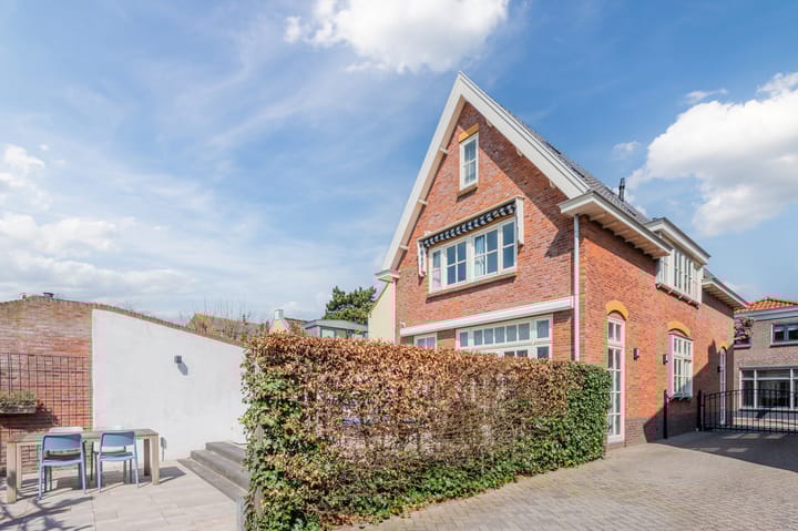 Foto 54 van Douzastraat 61