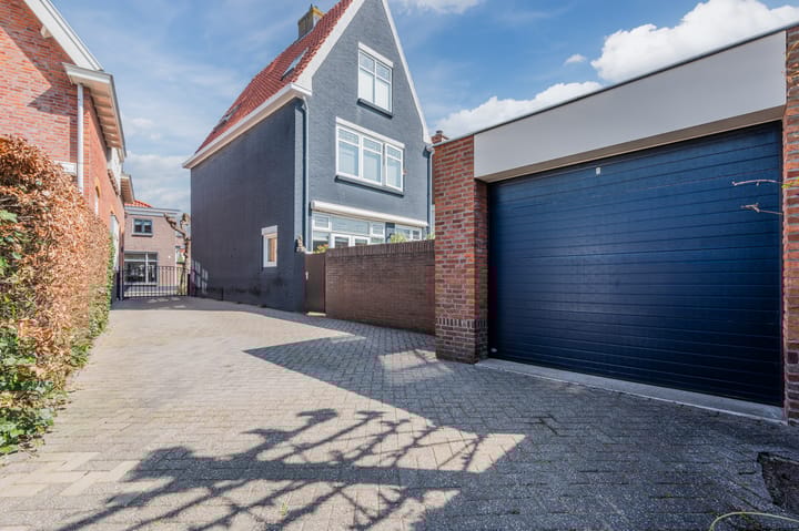 Foto 55 van Douzastraat 61