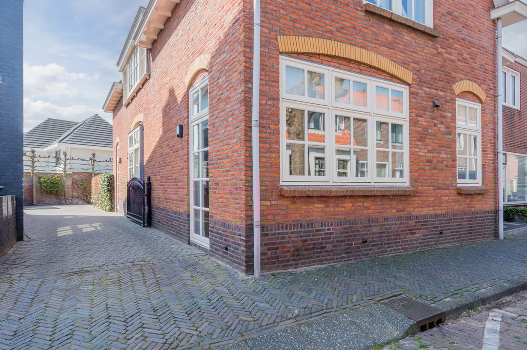 Foto 56 van Douzastraat 61