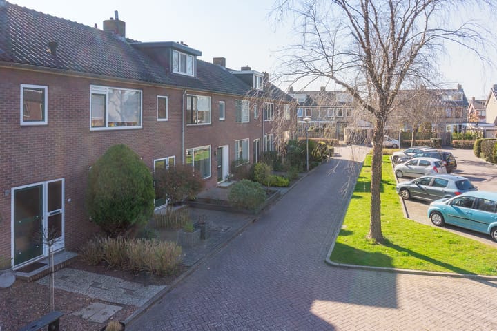 Foto 34 van Margrietstraat 7