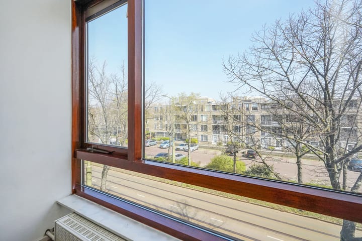 Foto 19 van Lippe-Biesterfeldweg 14-H