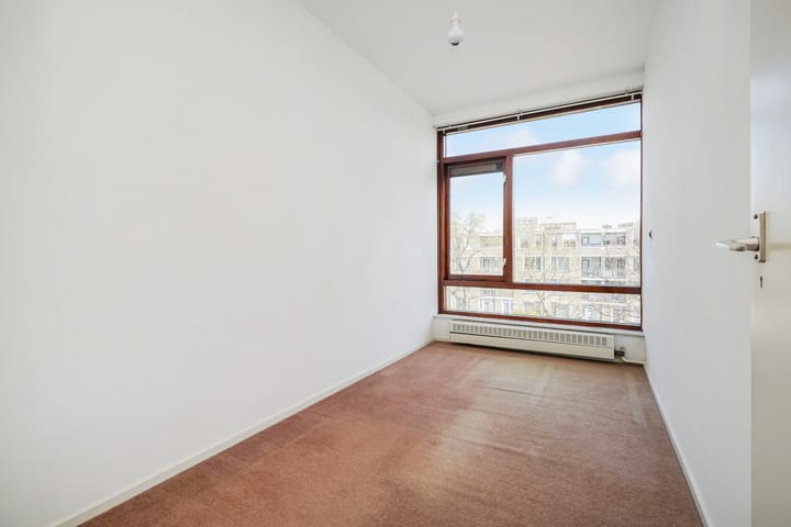 Foto 21 van Lippe-Biesterfeldweg 14-H