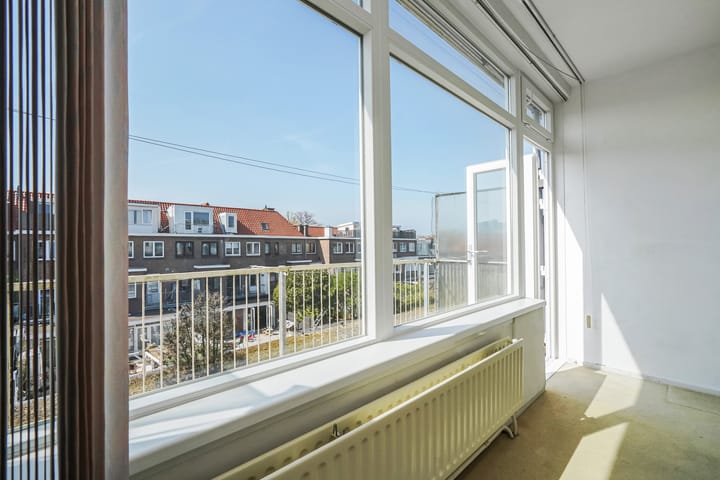 Foto 24 van Lippe-Biesterfeldweg 14-H