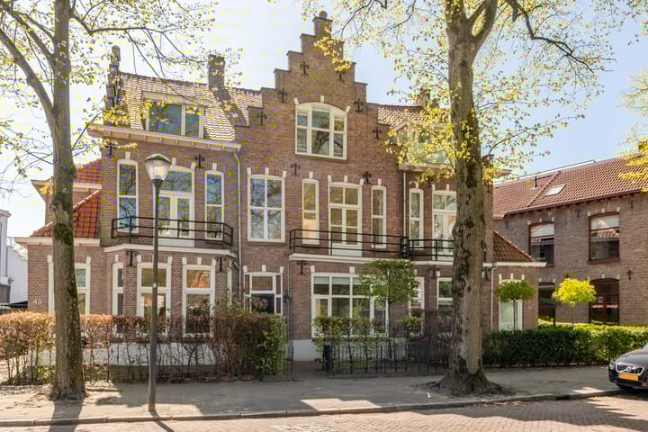 Burgemeester Passtoorsstraat 38