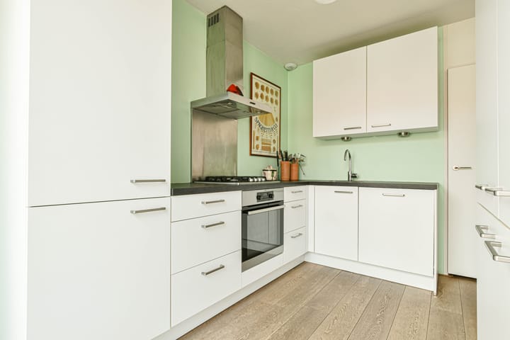 Photo 12 of Nova Zemblastraat 371