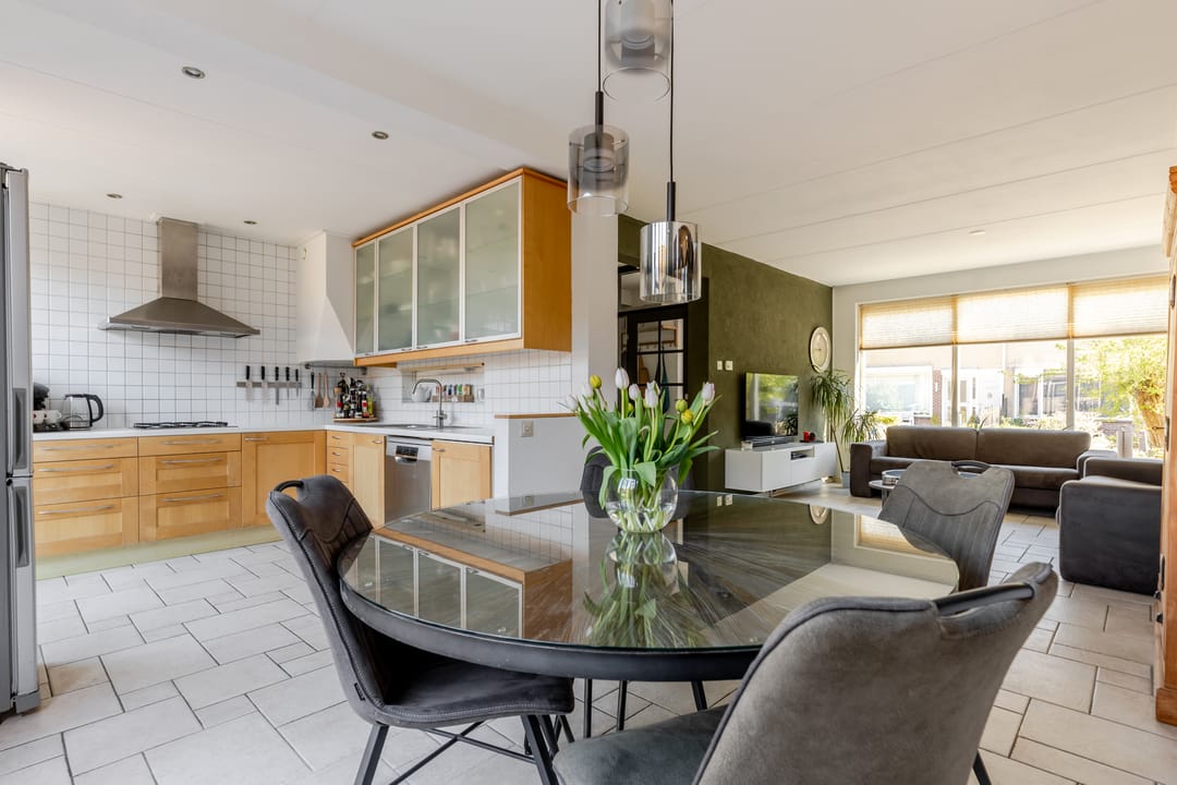 Foto 16 van Jan van Abbenbroekstraat 7