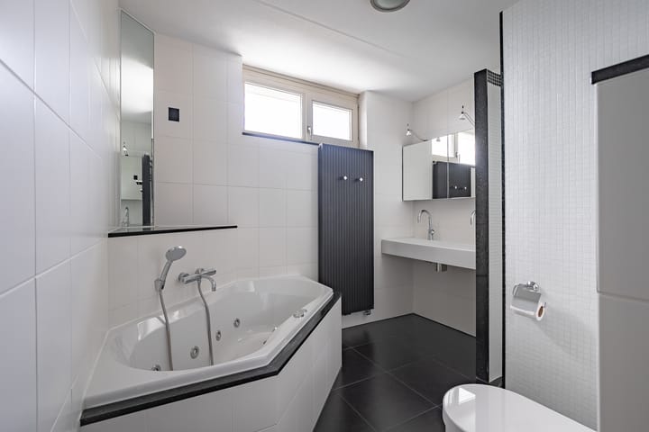 Foto 17 van Peutzstraat 71