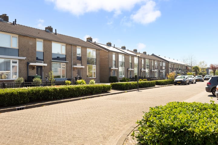 Foto 5 van Willem Alexanderstraat 11