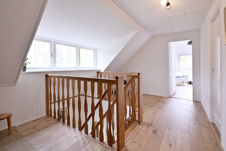 Foto 28 van van der Borch van Verwoldeweg 1