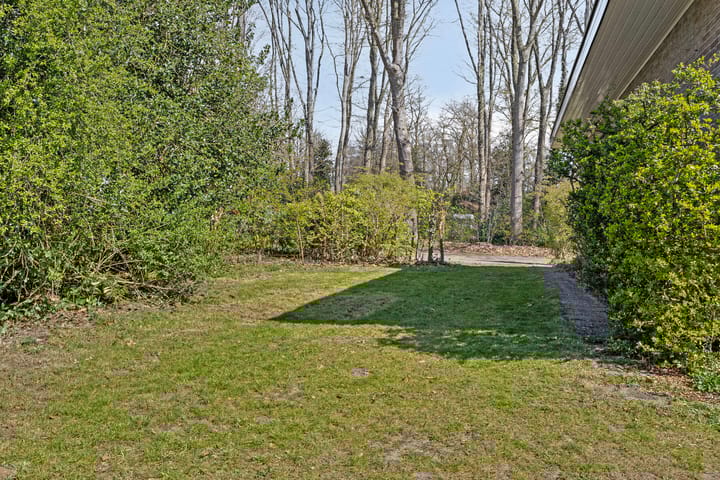 Foto 34 van van der Borch van Verwoldeweg 1