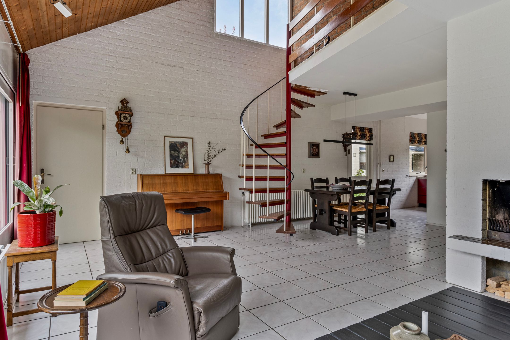 Photo 9 of Radboud 10