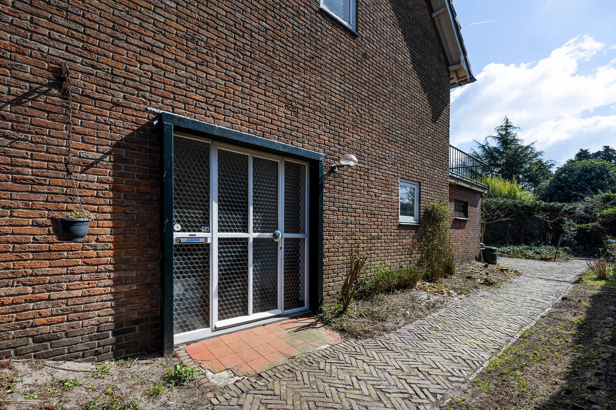 Photo 3 of Steffenshein 11