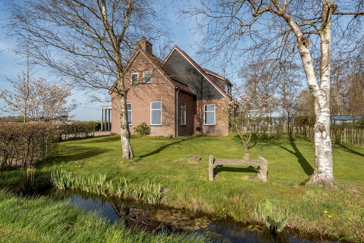 Foto 4 van Kerkeweg 6