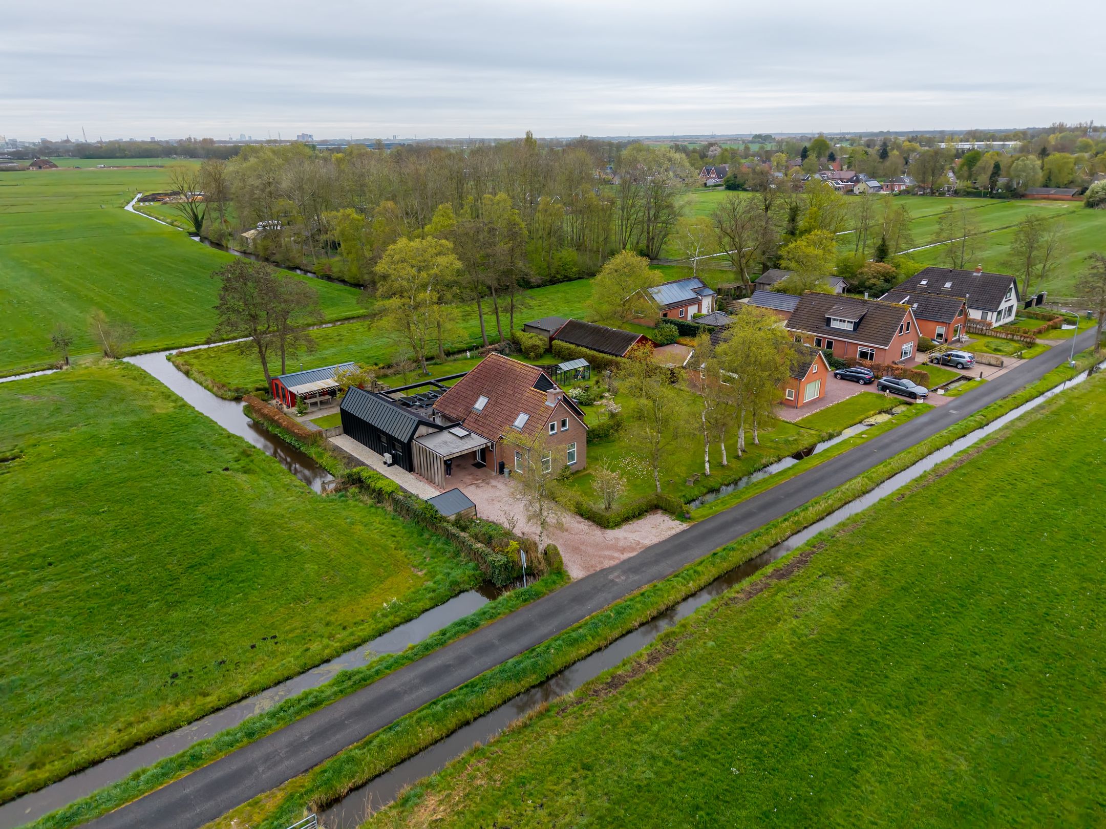 Foto 99 van Kerkeweg 6