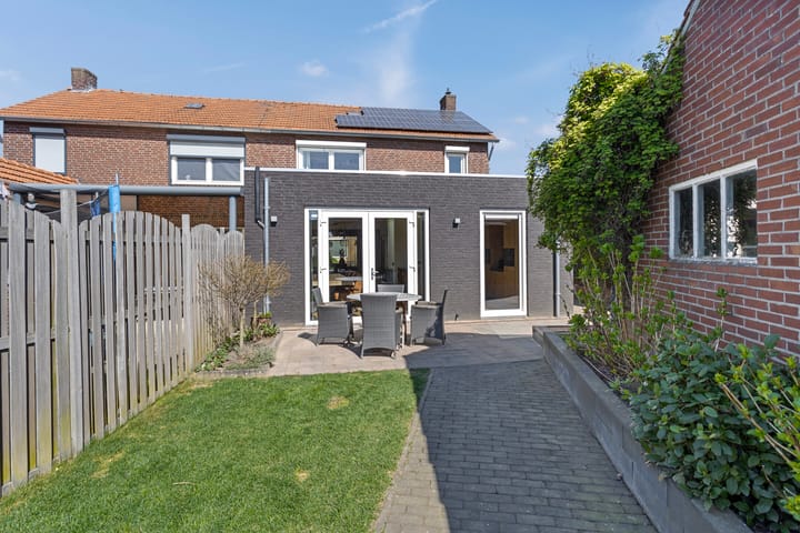 Photo 33 of St.Sebastianusweg 4