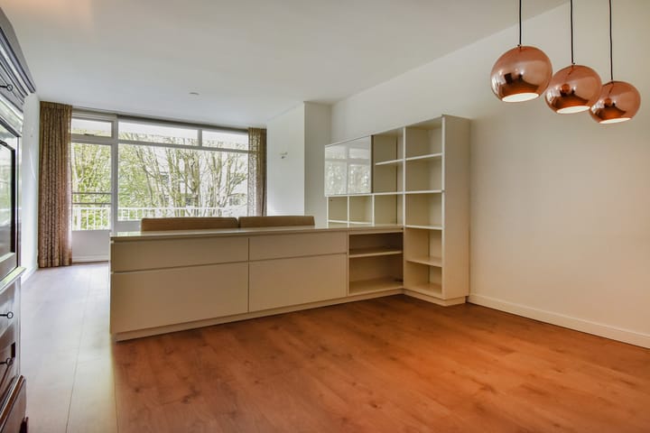 Photo 6 of Suzannaland 578