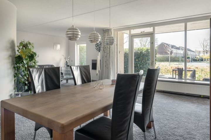 Foto 8 van Stjoerboard 12