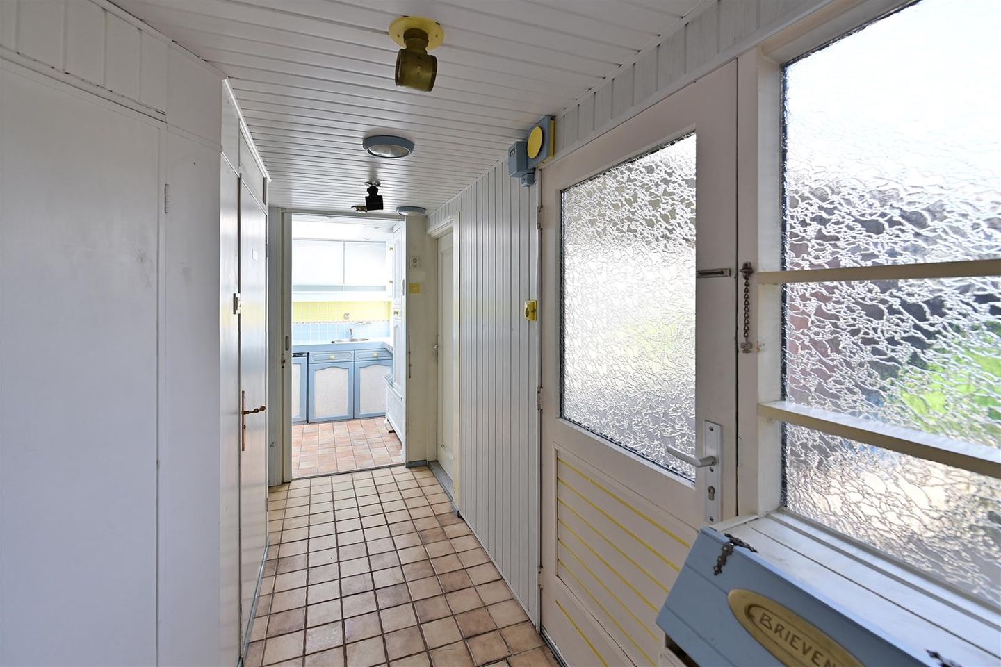 Photo 5 of Regenboog 57