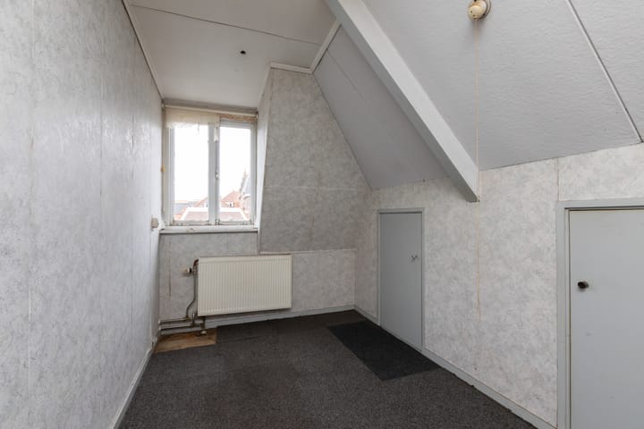 Photo 38 of Gedempte Pol 25