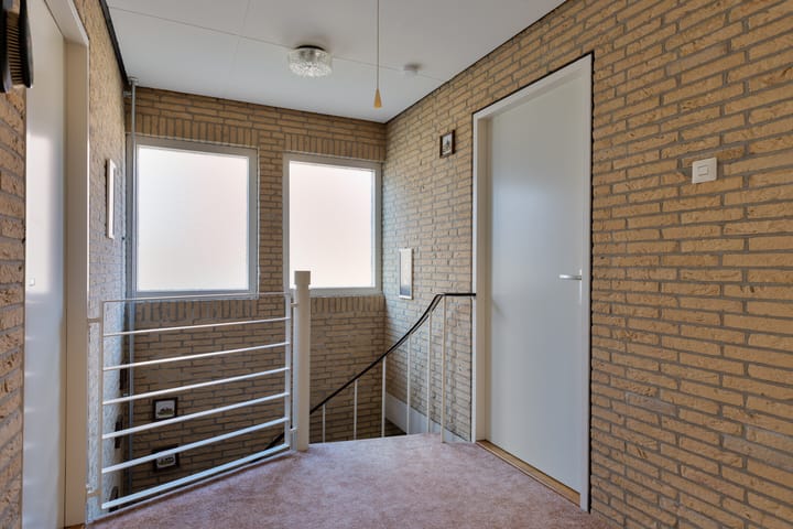 Photo 12 of van Osingaweg 80