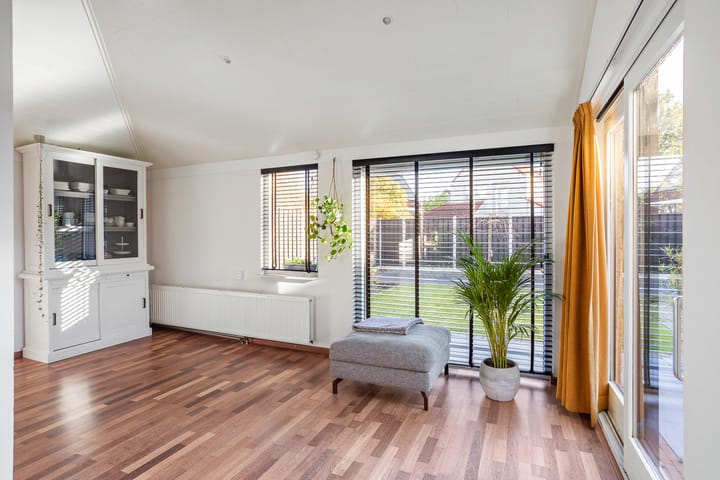 Foto 9 van Weerselosestraat 236