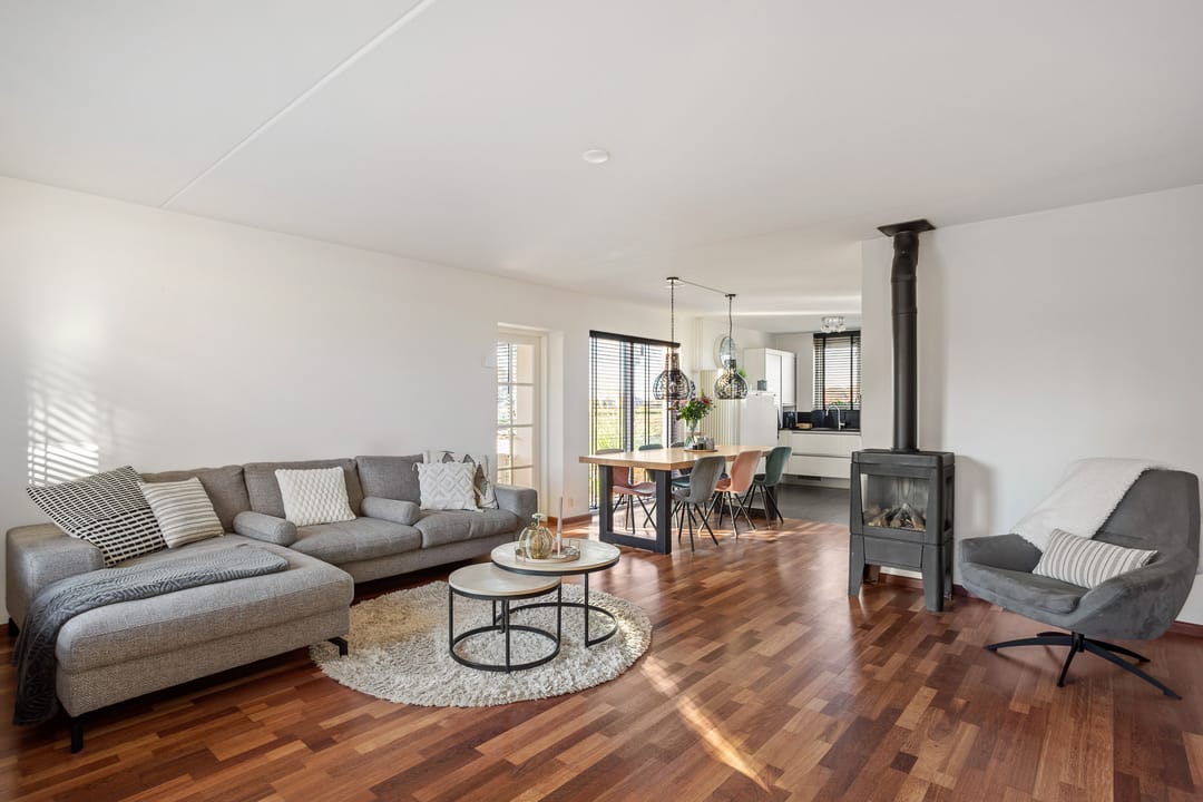 Foto 11 van Weerselosestraat 236