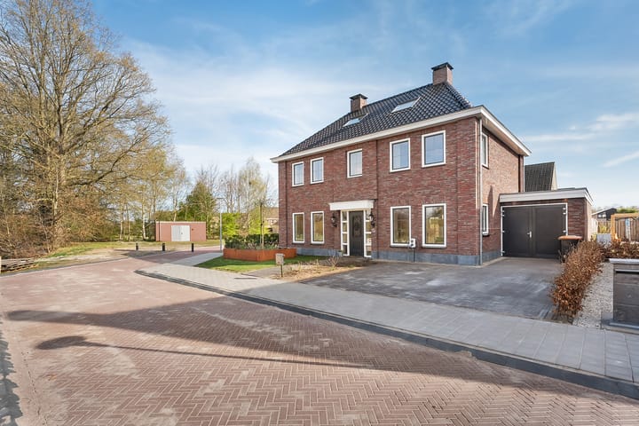 Foto 2 van Looweg 76