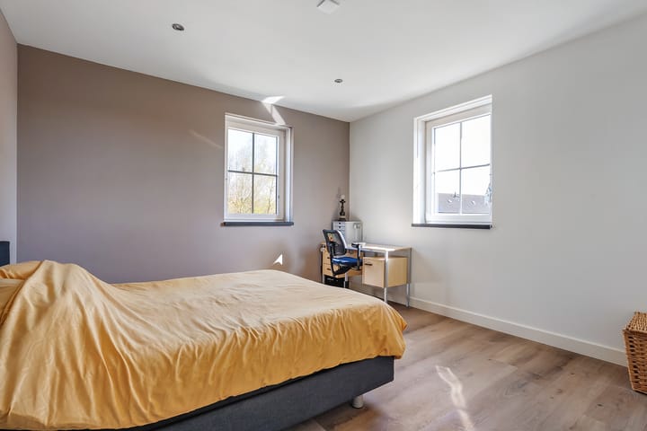 Foto 32 van Looweg 76