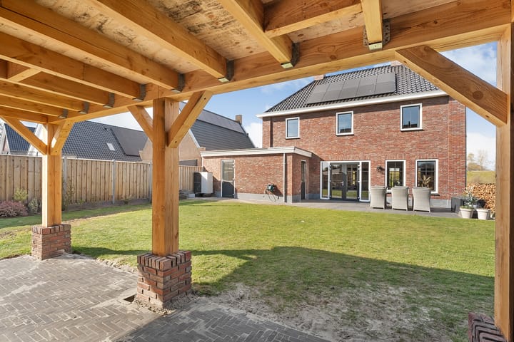 Foto 45 van Looweg 76