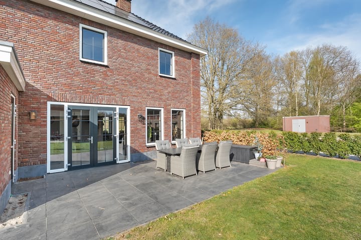 Foto 52 van Looweg 76