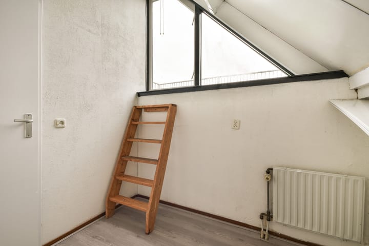 Photo 14 of Bartokweg 111