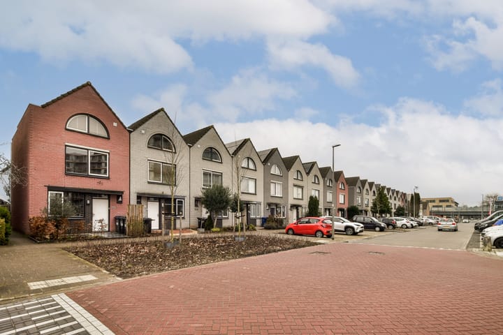 Photo 17 of Bartokweg 111