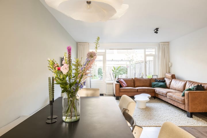 Foto 12 van Ruisdaelstraat 12