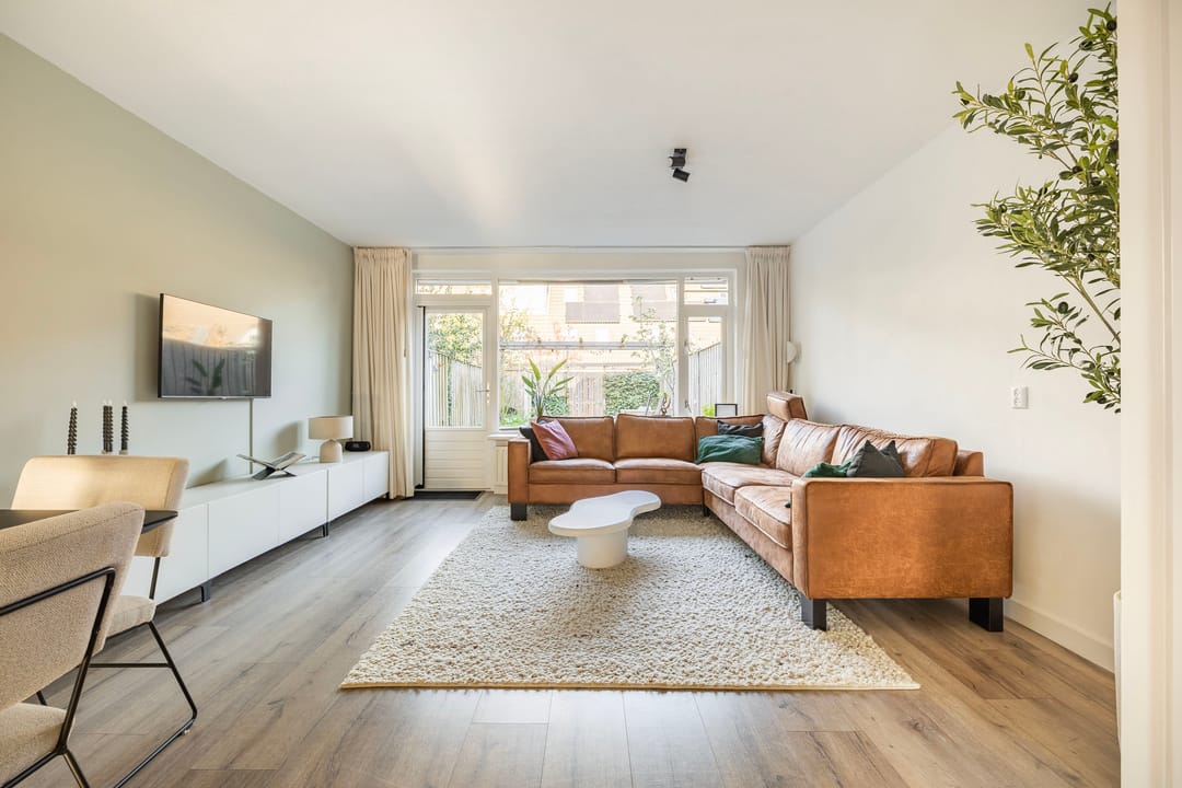 Foto 8 van Ruisdaelstraat 12